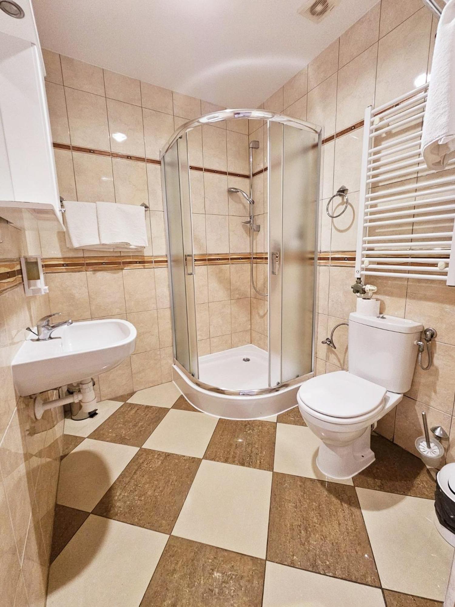 Restauracja Hotel Przystan 卢布林 外观 照片